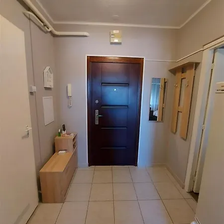 Hóvirág Apartman * Kaposvár