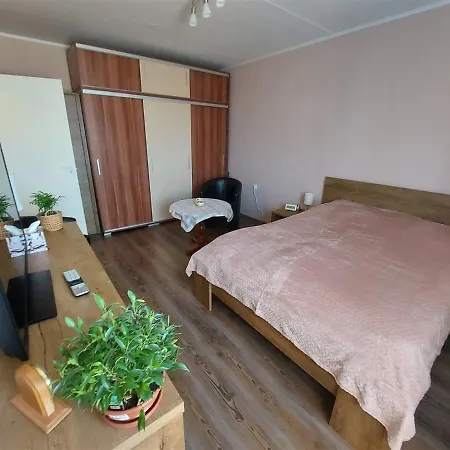 Appartamento Hóvirág Apartman Kaposvár