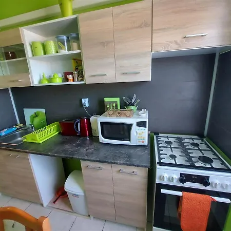Appartamento Hóvirág Apartman
